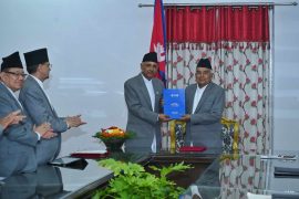 राष्ट्रपति पौडेल समक्ष लोकसेवा आयोगको वार्षिक प्रतिवेदन पेश