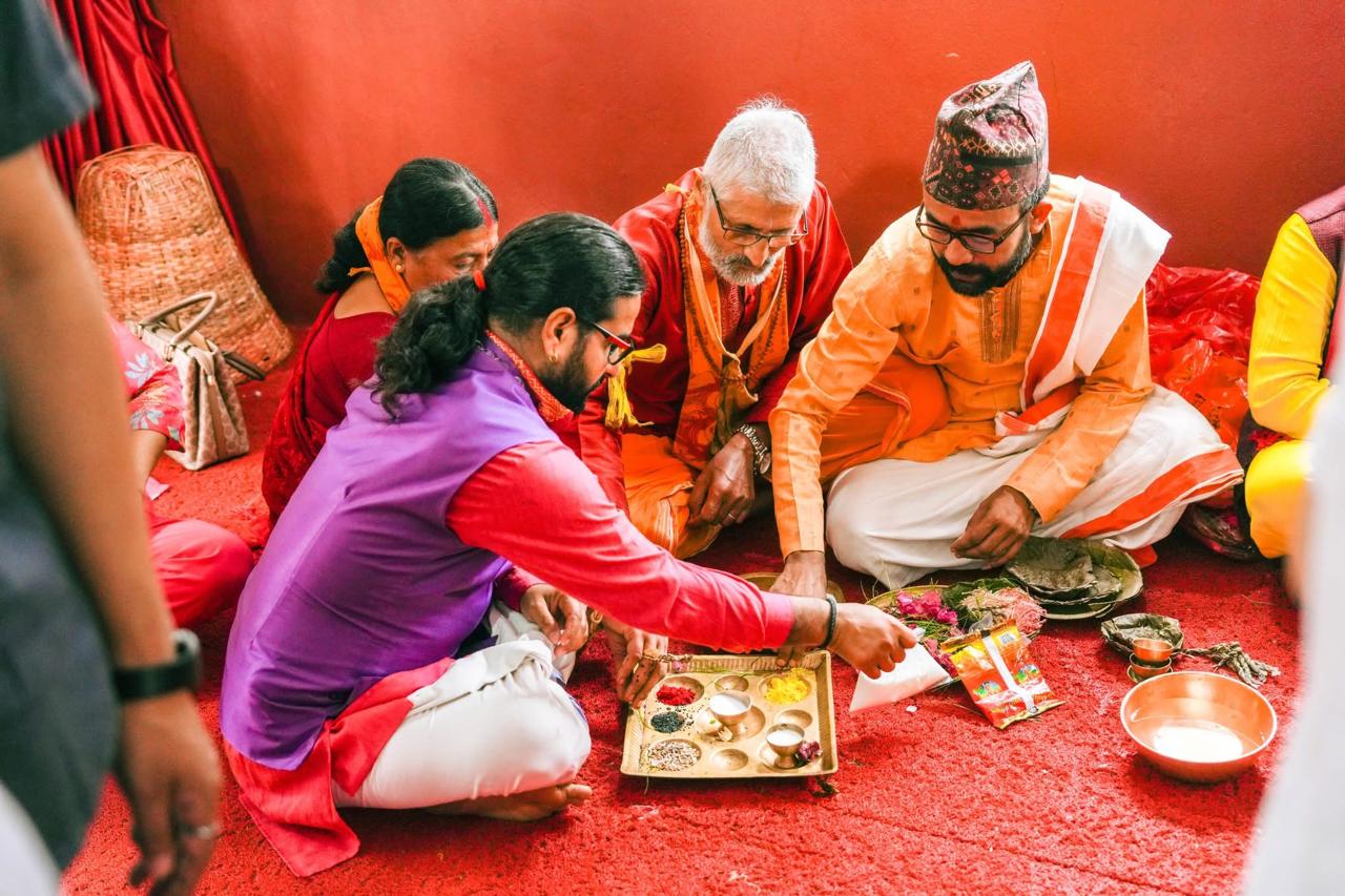  कोटिहोमको सफलताको कामन गर्दै तालबाराही मातालाई १ हजार ८ नरिवल अर्पण