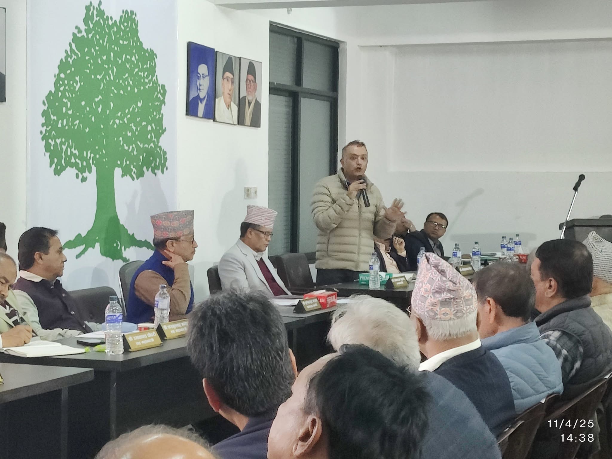 कांग्रेस महामन्त्री गगन थापाद्वारा १५औँ महाधिवेशन कार्यतालिका प्रस्ताव, सभापति देउवा पक्ष भने उपनिर्वाचनअघि महाधिवेशन गर्न नहुने अडानमा