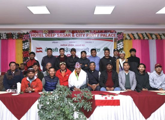 पोखराबाट कांग्रेस सभापति थापाको स्पष्ट सन्देशः  “देश सम्हाल्ने शक्ति कांग्रेस हो, अबकी बार सय पार”