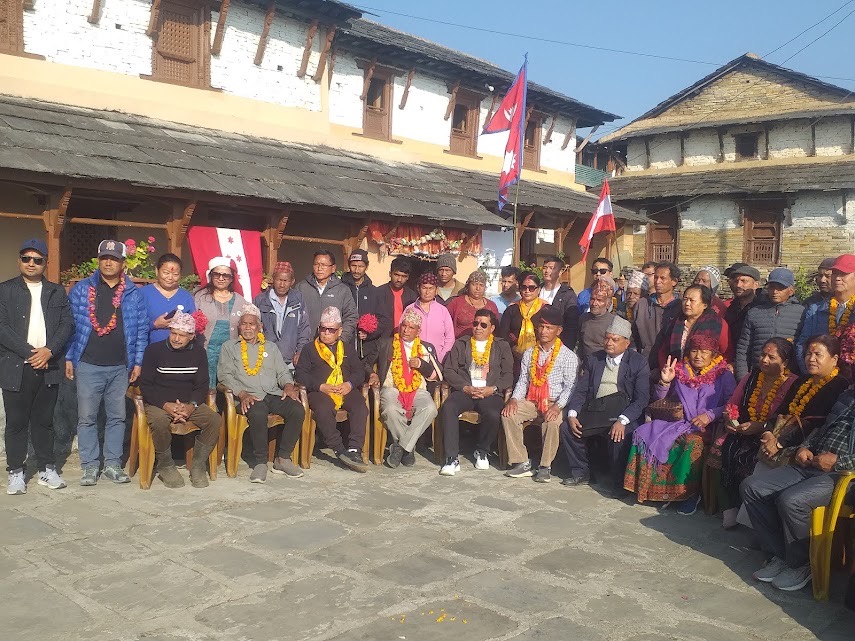  “महानगरमा छौं, तर अनुभूति छैन”-मौजाका बासिन्दाको आवाज सुन्दै माधव बास्तोला