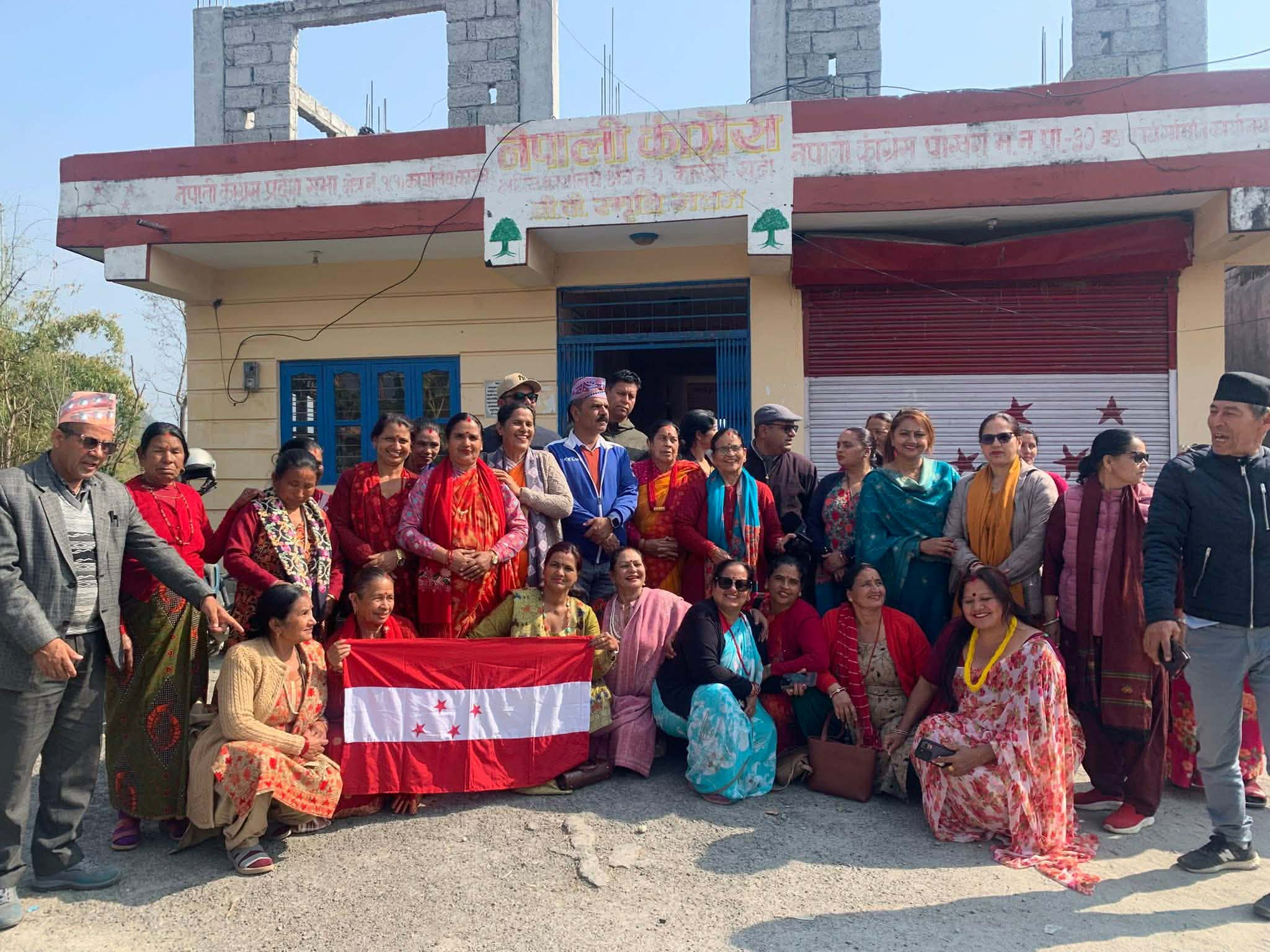 विकासको खाकासहित मतदातामाझ रानाभाट