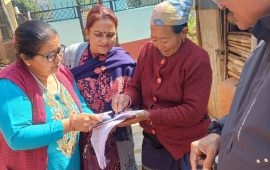 स्याङ्जामा चुनावी उत्साह: घरदैलोमा उम्मेदवार, मतदातासँग प्रत्यक्ष संवाद