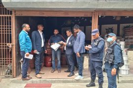 स्याङ्जाका बजारमा ग्यासको अनुगमन, कृत्रिम अभाव हुन नदिन प्रशासन सक्रिय