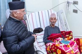 एमाले अध्यक्ष ओलीलाई पितृ शोक