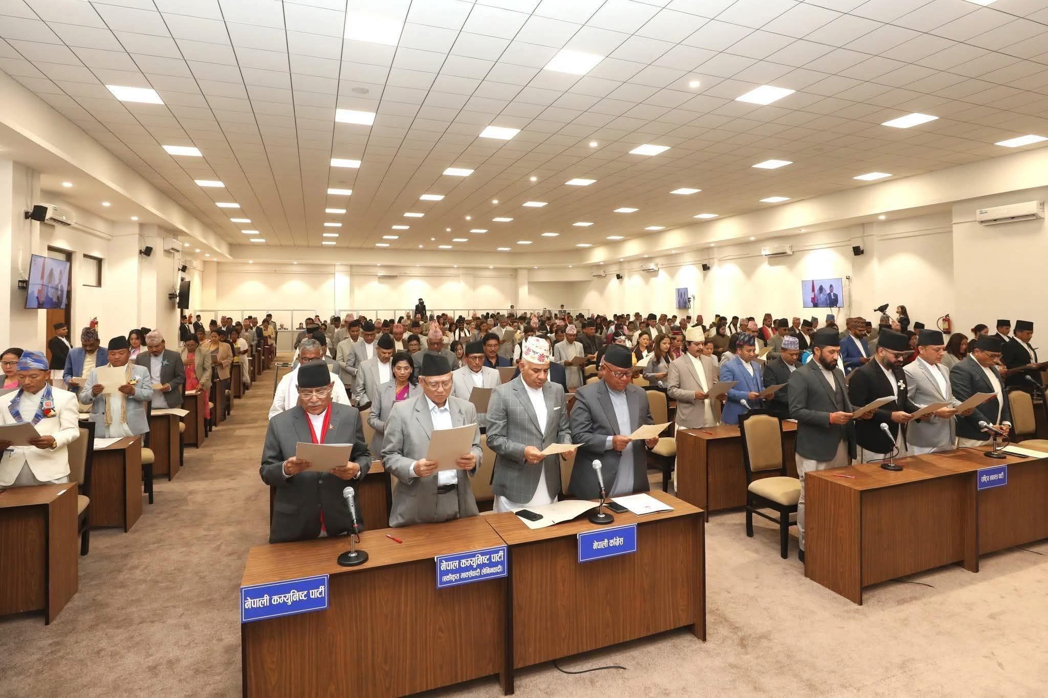  प्रतिनिधि सभाको पहिलो दिन: परिवर्तनको वाचा, राजनीतिक टकराव र जनअपेक्षाको परीक्षा