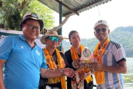 रूपातालमा फिसिङ महोत्सव : १७.५ किलो माछा समात्दै सोम गुरुङ प्रथम