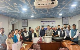 रैथाने बालीमा आधारित दिवा खाजा कार्यक्रम प्रभावकारी बनाउन अन्नपूर्ण गाउँपालिकाद्वारा विद्यालयलाई भाँडाकुँडा हस्तान्तरण