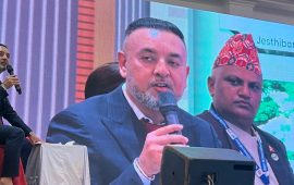 पोखरा–२६ का नागरिकको प्रश्न : ‘बाँदरबाट खेत जोगाउने कि राजमार्गमा ज्यान?’