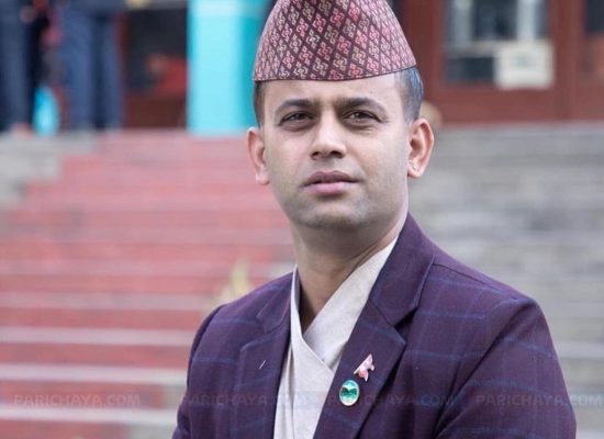 पोखरा–१३ का वडाध्यक्षको उदाहरणीय निर्णय : बाढीपीडितका लागि दिए मासिक पारिश्रमिक