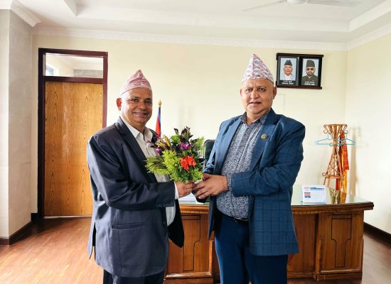 विनोदबहादुर कुँवरले सम्हाले लुम्बिनीको प्रमुख सचिवको जिम्मेवारी