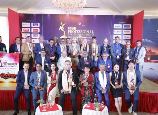 सहरी विकास र बैंकिङ नेतृत्वमा आचार्य र उपाध्यायलाई एसियन अवार्ड